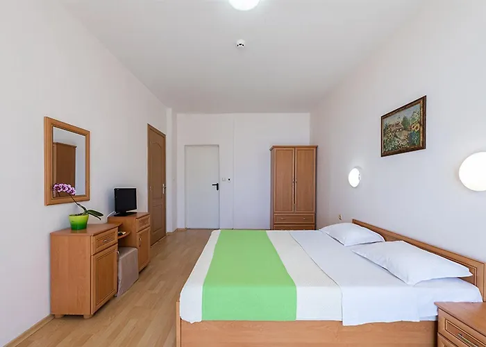 Trakia Plaza Aparthotel 4*