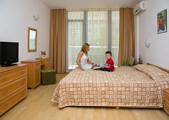 Trakia Plaza Aparthotel 4*