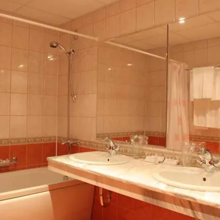Trakia Plaza 4*