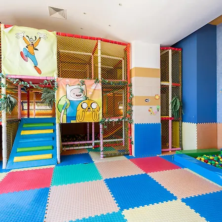 Trakia Plaza 阳光海滩