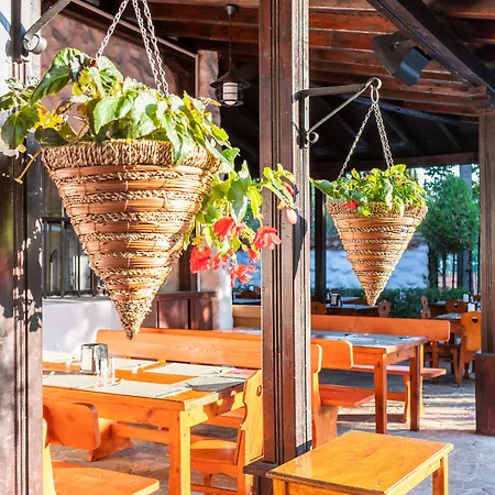 Trakia Plaza 公寓式酒店